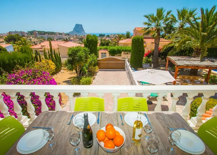 Erik - Plusholidays Calpe