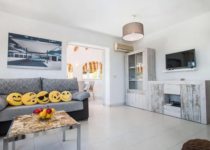 Erik - Plusholidays * Calpe